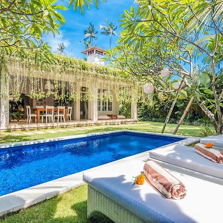 Villa Lodek Deluxe Seminyak Exteriér fotografie