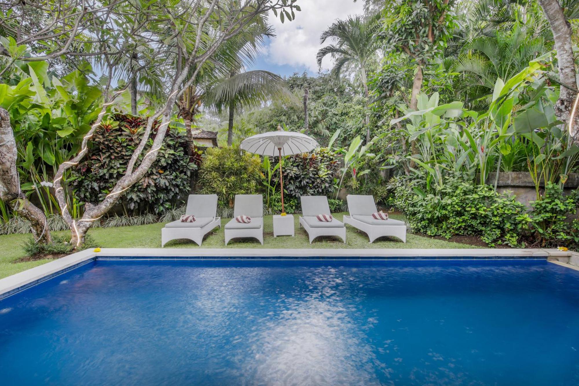 Villa Lodek Deluxe Seminyak Exteriér fotografie