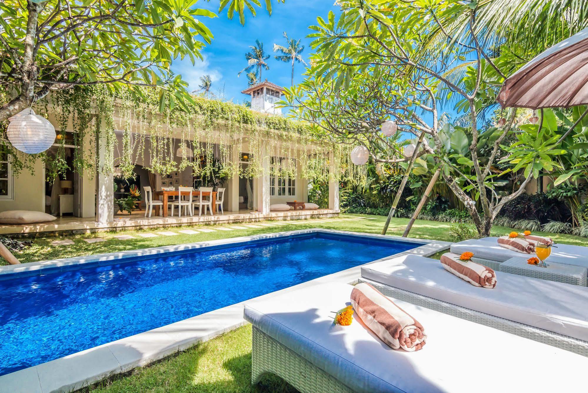 Villa Lodek Deluxe Seminyak Exteriér fotografie
